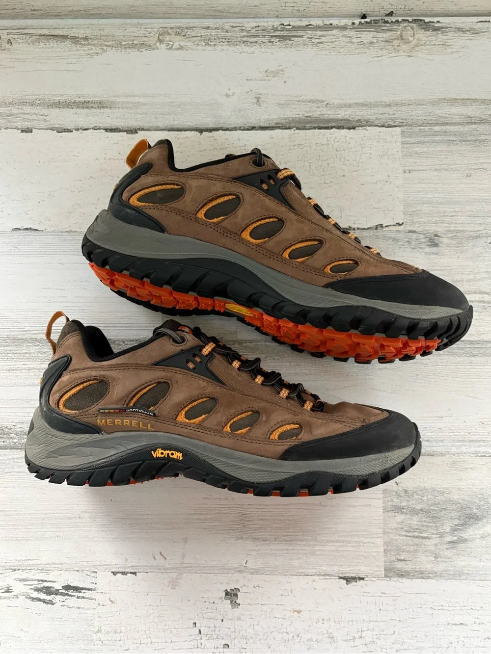 Merrell Men’s Size 12 Chameleon Lace Up Low Top Hiking Shoes In Brown